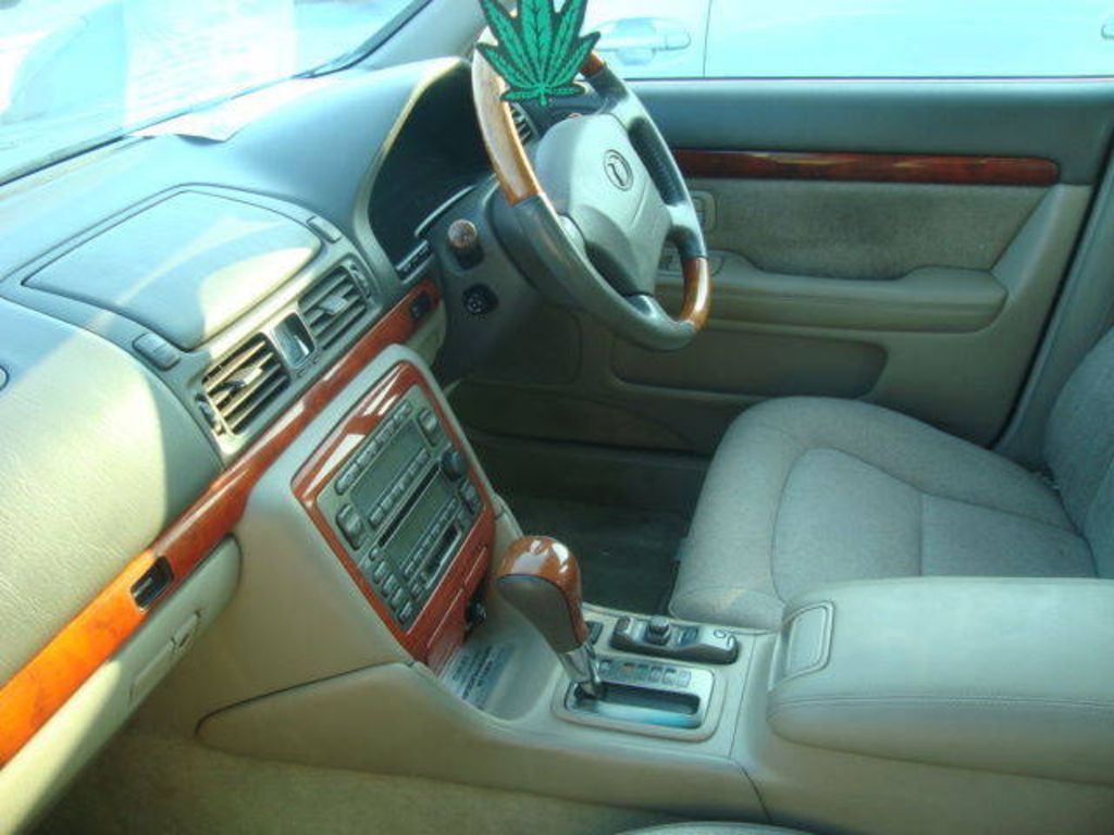 2001 Toyota Progres