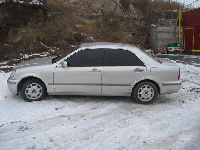 2001 Toyota Progres