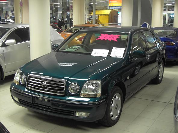 2001 Toyota Progres Photos