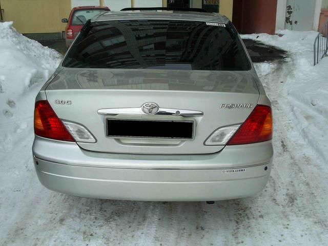 2000 Toyota Pronard