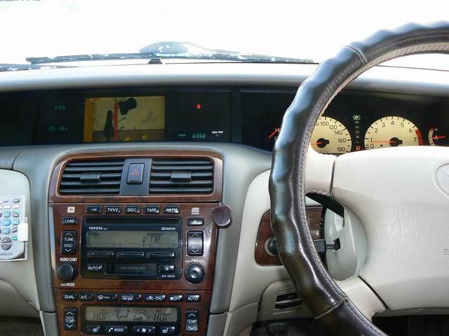 2000 Toyota Pronard