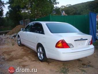 2000 Toyota Pronard Pictures