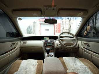 2000 Toyota Pronard Pictures