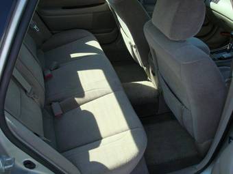 2002 Toyota Pronard Pictures