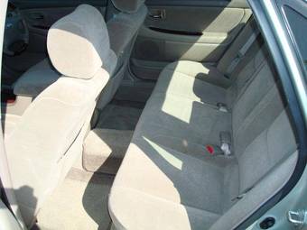 2002 Toyota Pronard Photos