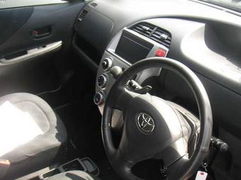 2005 Toyota Ractis For Sale