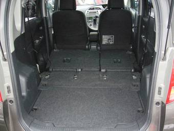2005 Toyota Ractis For Sale