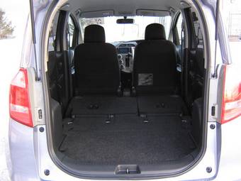 2005 Toyota Ractis For Sale