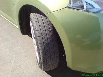 2005 Toyota Ractis Pictures