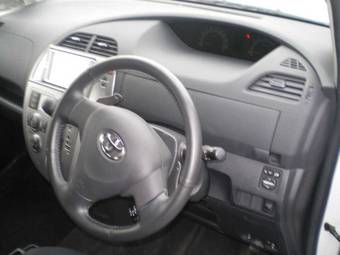 2005 Toyota Ractis Wallpapers