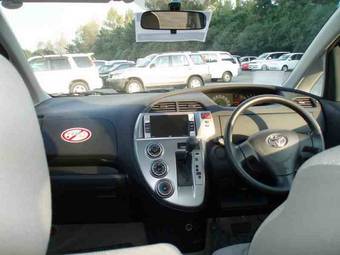 2005 Toyota Ractis For Sale