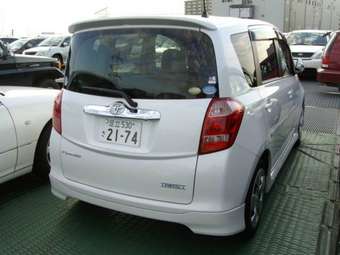 2006 Toyota Ractis Pictures