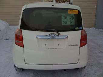 2006 Toyota Ractis Pictures