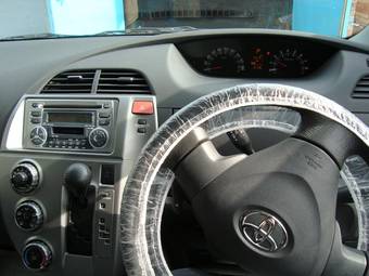 2006 Toyota Ractis For Sale