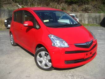 2006 Toyota Ractis Pics