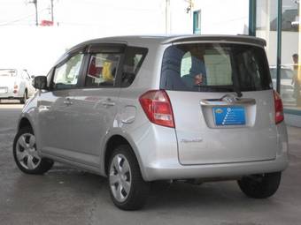 2006 Toyota Ractis Pictures