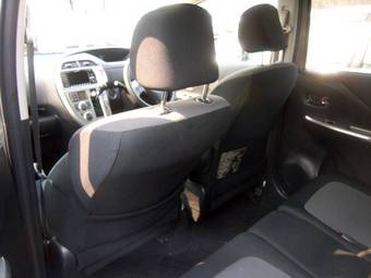 2006 Toyota Ractis Pictures