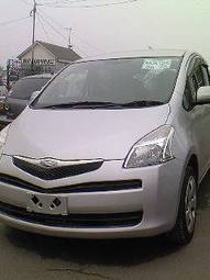 2006 Toyota Ractis Pictures