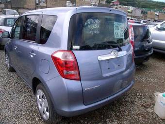 2006 Toyota Ractis Photos