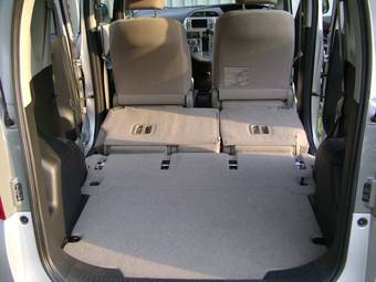 2006 Toyota Ractis For Sale