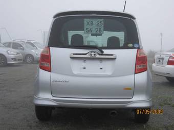 2006 Toyota Ractis Photos