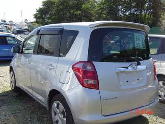 2006 Toyota Ractis Pictures