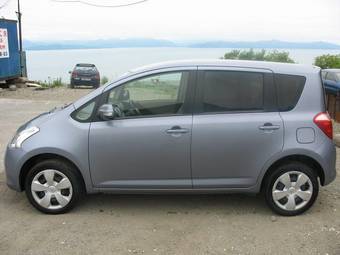 2006 Toyota Ractis Pictures