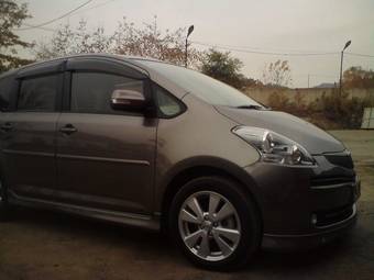 2008 Toyota Ractis Photos