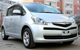 2008 Toyota Ractis Pics