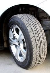 2008 Toyota Ractis Images
