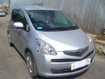 2008 Toyota Ractis Pics