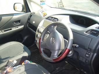 2008 Toyota Ractis Pictures