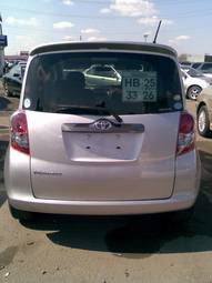 2009 Toyota Ractis Photos