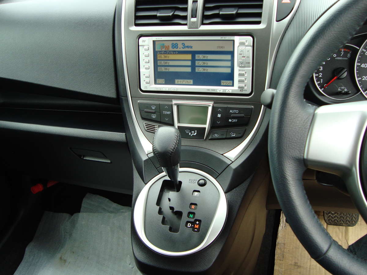 2011 Toyota Ractis specs, Engine size 1.5l., Fuel type Gasoline, Drive