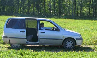 1997 Toyota Raum