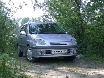 1997 Toyota Raum