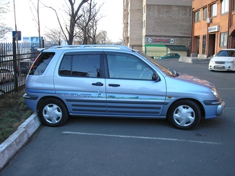 1997 Toyota Raum