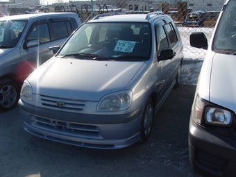 1997 Toyota Raum