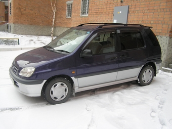 1997 Toyota Raum