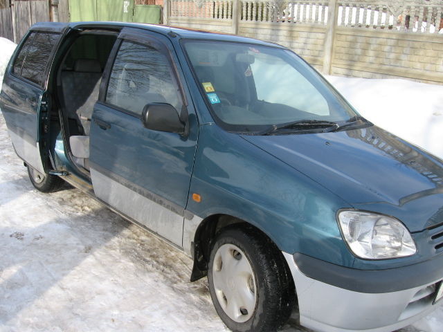 1997 Toyota Raum