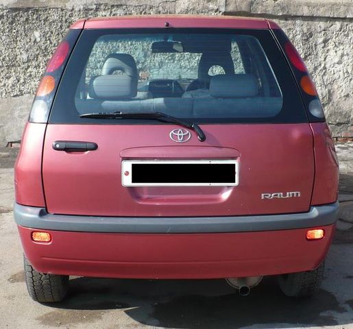 1997 Toyota Raum