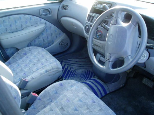 1997 Toyota Raum