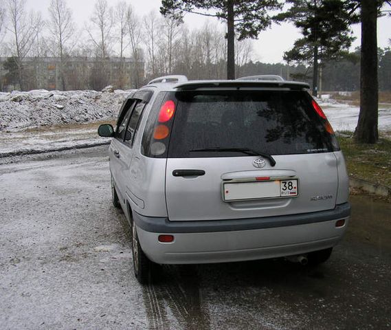 1997 Toyota Raum