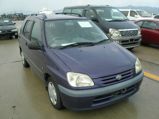 1997 Toyota Raum