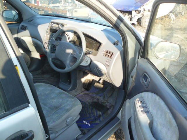 1997 Toyota Raum