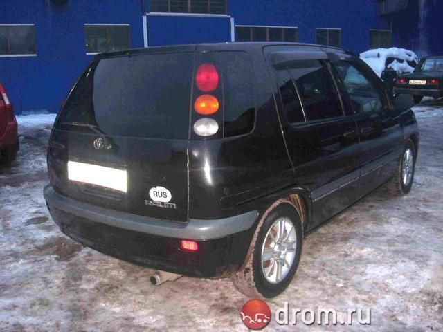 1997 Toyota Raum