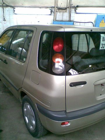 1997 Toyota Raum