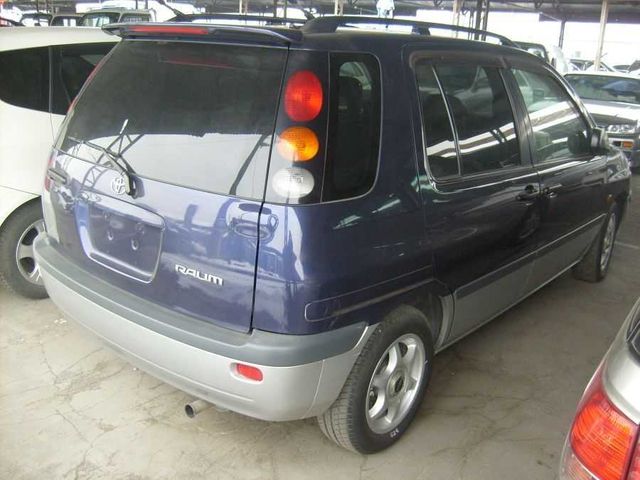 1997 Toyota Raum