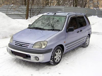 1997 Toyota Raum