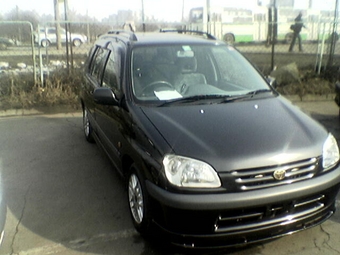 1998 Toyota Raum